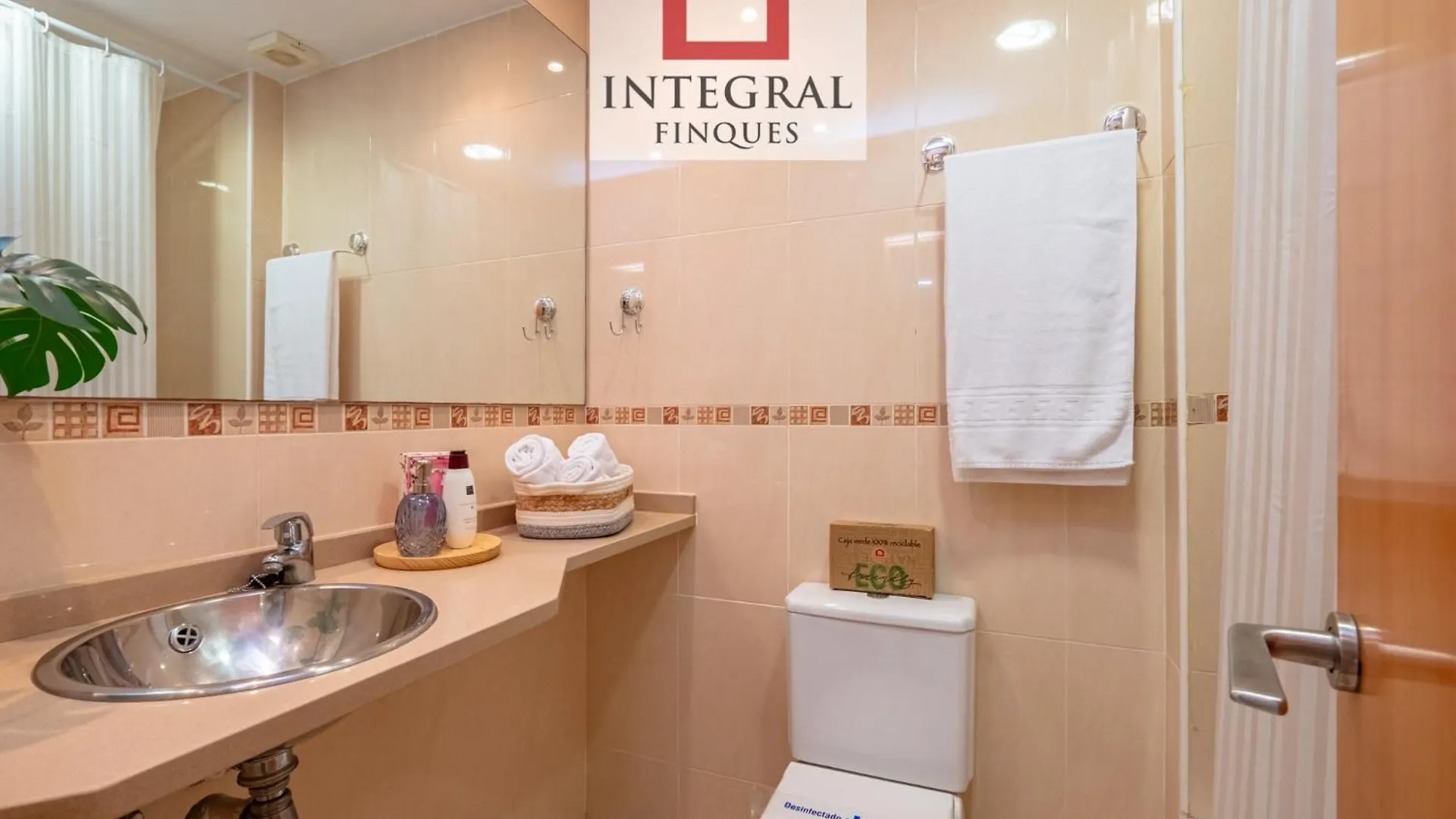 Blue Wave Apartment Calonge  Spain