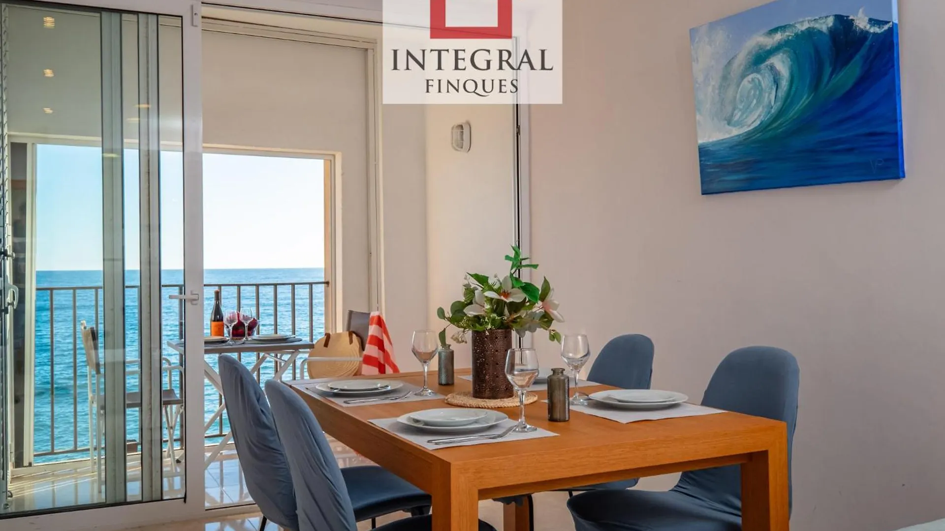 Blue Wave Apartment Calonge